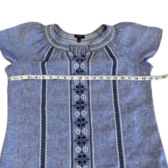 Talbots  100% Linen Blue Embroidered Short Sleeve Blouse Petite Medium - Picture 4 of 8